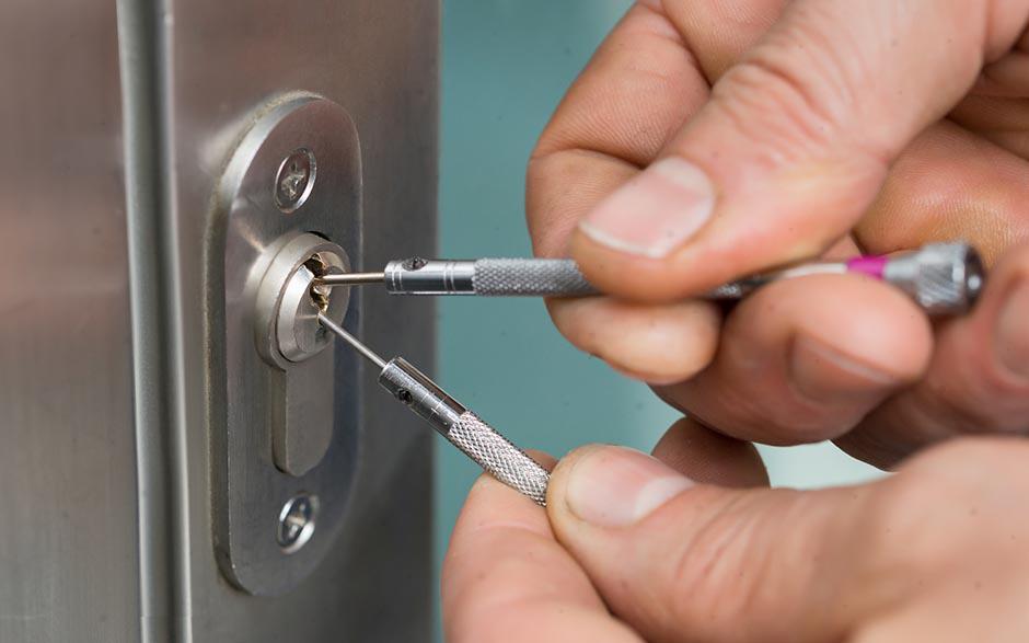 ouvrir une porte blindée avec une radio Longjumeau
